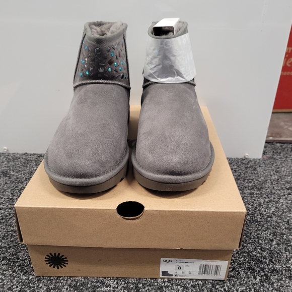 SALE! UGG Classic Mini Stud II Charcoal Boots - Picture 5 of 13